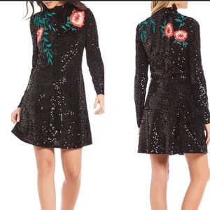 NWT Sequin Embroidered Long Sleeve Dress Sz 6